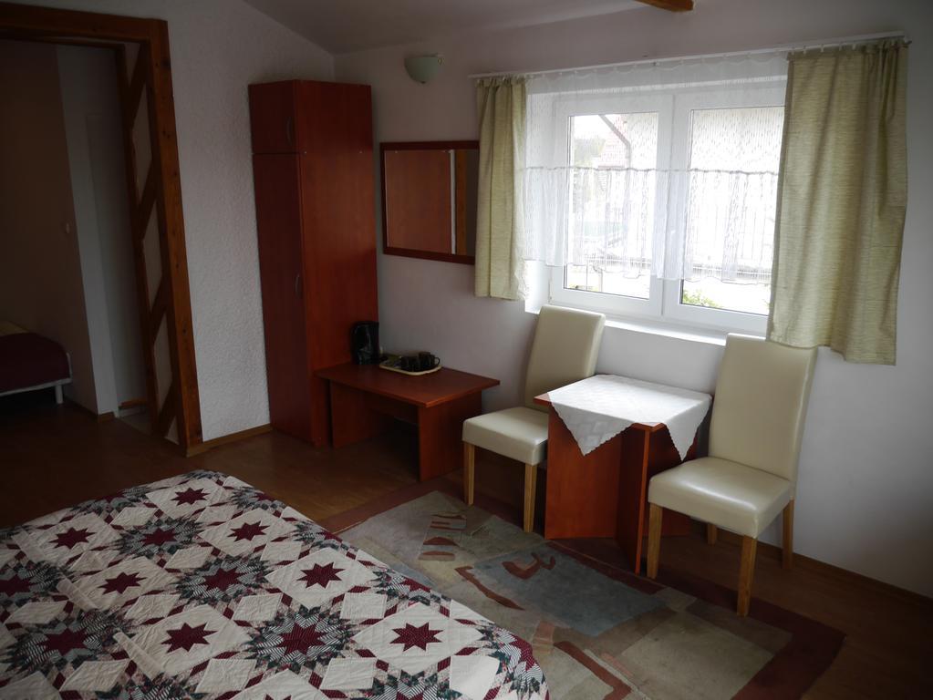 Bursztyn Apartment Ревал Екстериор снимка